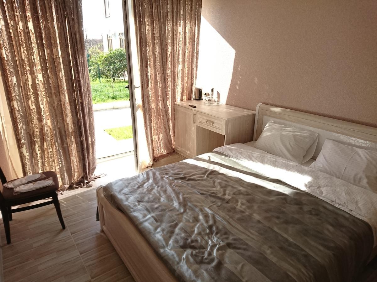 Gega Hotel Gagra Exteriör bild